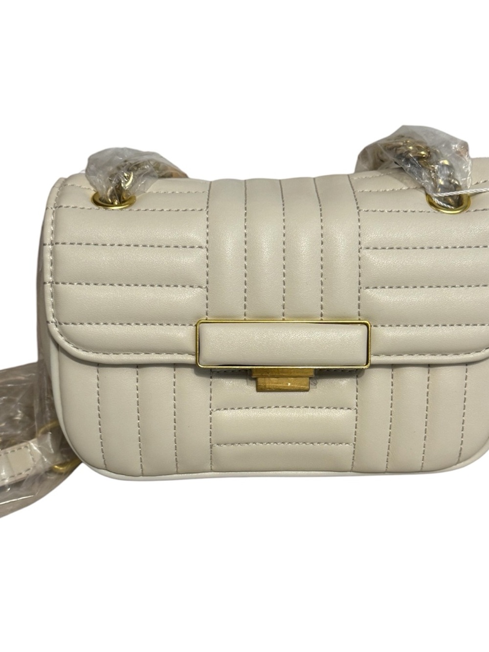 NWT Cream Quilted Mini Shoulder Crossbody  Bag with Gold Hardware Scarleton